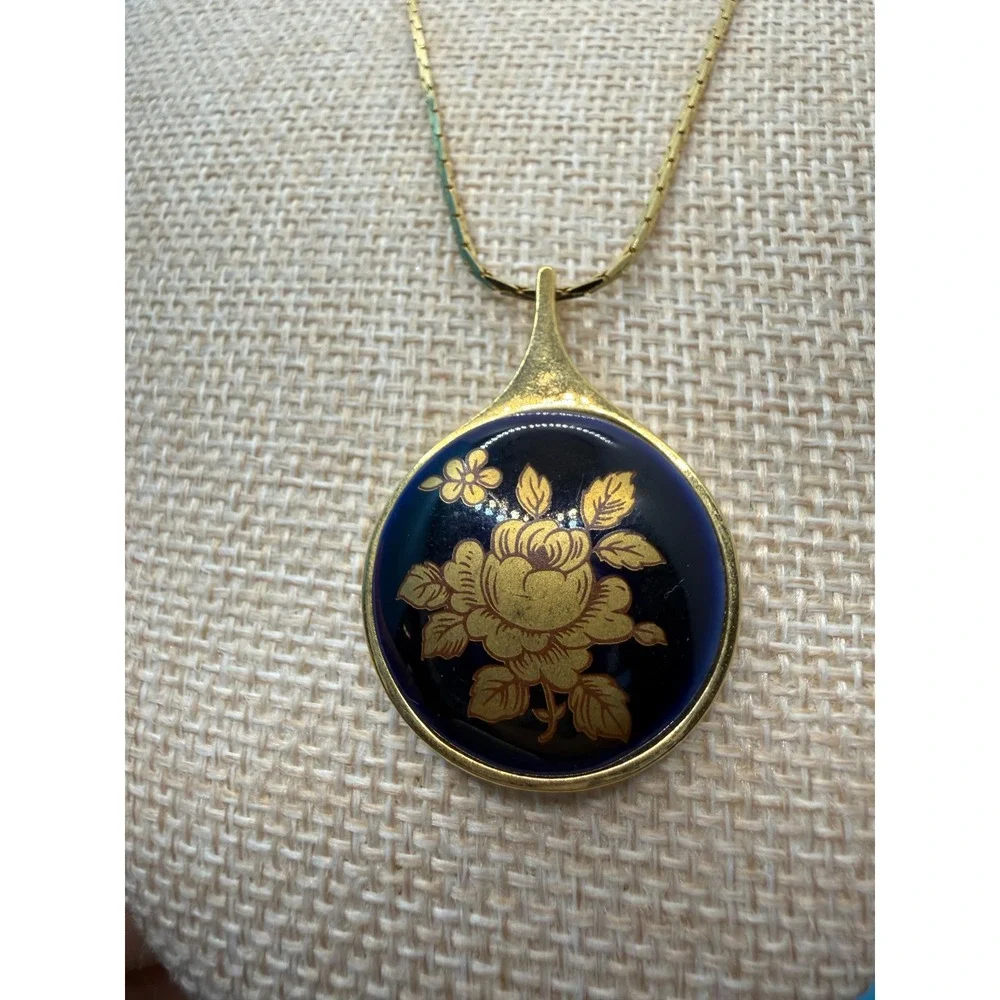 Vintage Limoges Cadeaux France Cobalt Blue Gold Floral Porcelain Necklace - Picture 2 of 7